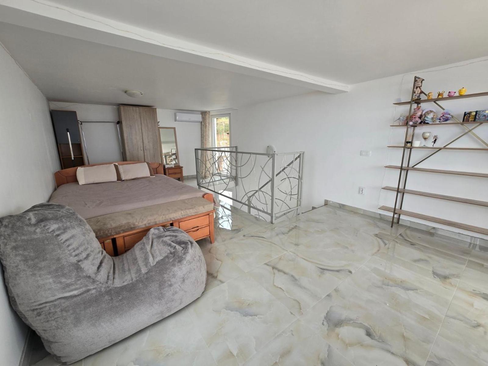 Apartment Light House Dobra Voda Exterior foto